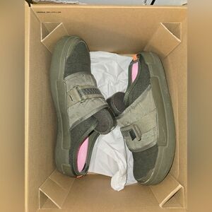 Nike Offline Slippers Olive Green Size 14